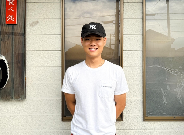 「食べ処ぼんぼん」店主でグルメインフルエンサー、
ミツキさんが語る、富山を“おいしく、面白く”伝える方法。