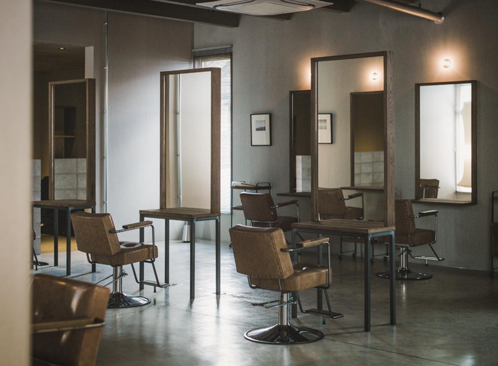 校則の中でも“おしゃれ”はできる。
「CORSO」スタイリストに聞く、この秋冬のトレンドヘア。